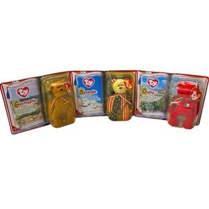 Ty Beanie Babies International Bears II 1999 - new, sealed never opened set of 3